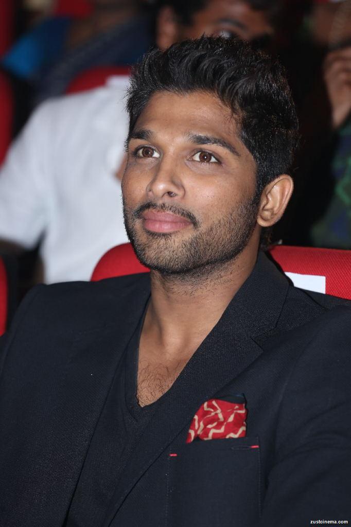 Stylish King ~ Allu Arjun: Iddarammayilatho Audio Launch Photos