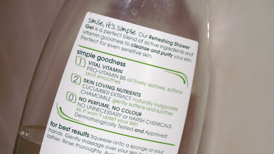 Simple Kind To Skin Refreshing Shower Gel Simple Kind To Skin Refreshing Shower Gel