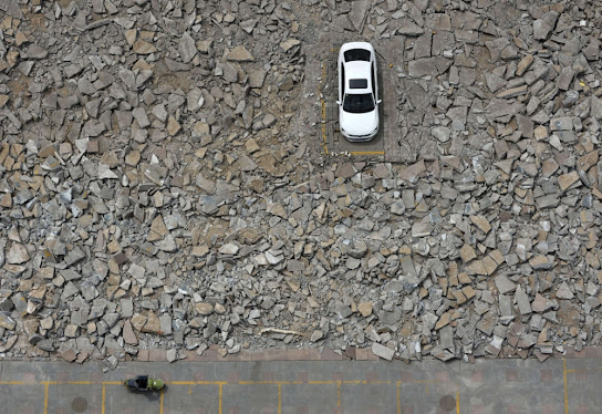 Dünyanın En Yalnız Otomobili Dünyanın En Yalnız Otomobili
