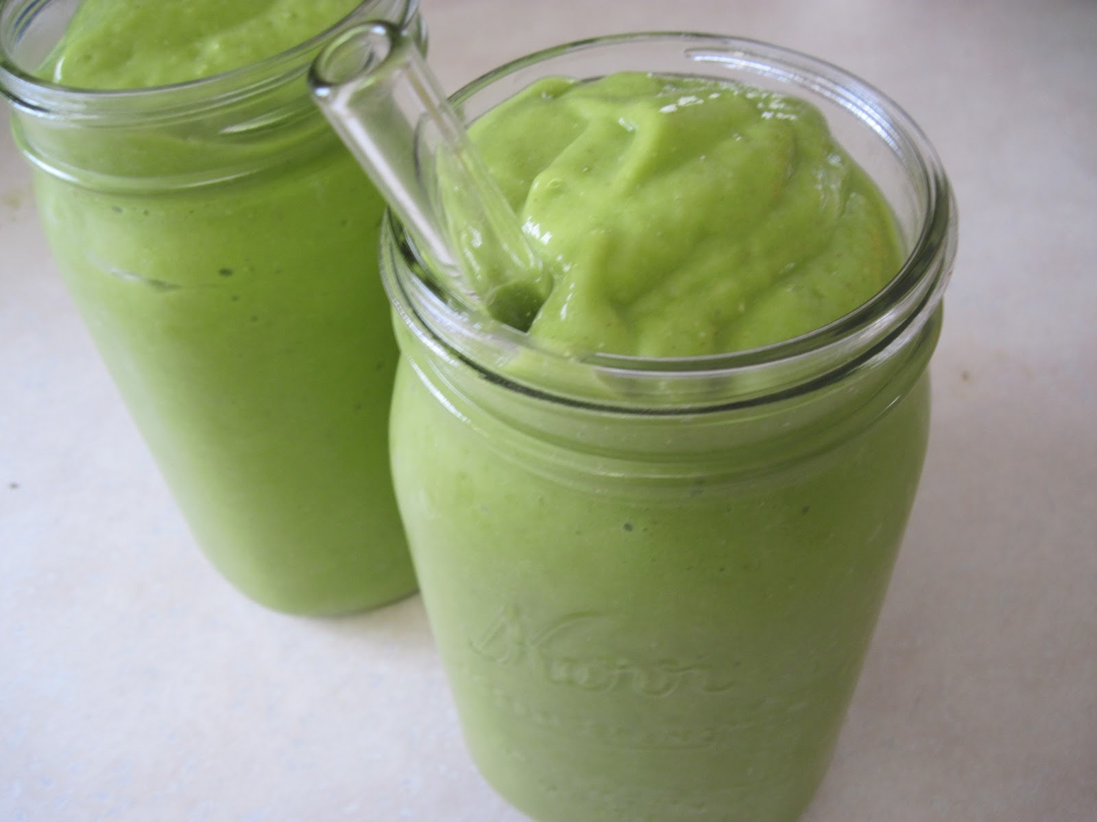 Simple. Healthy. Tasty Creamsicle Green Smoothie