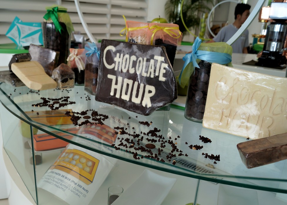 Food Notebook Eating through Mactan Chocolate Hour and Breakfast at