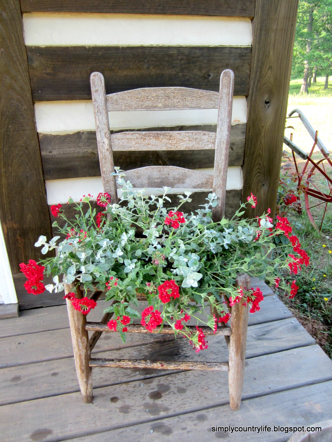Simply Country Life Free Chair Turned into a Planter