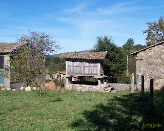 Hórreo en San Xiao do Camiño