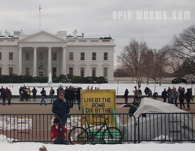 anti nuke white house