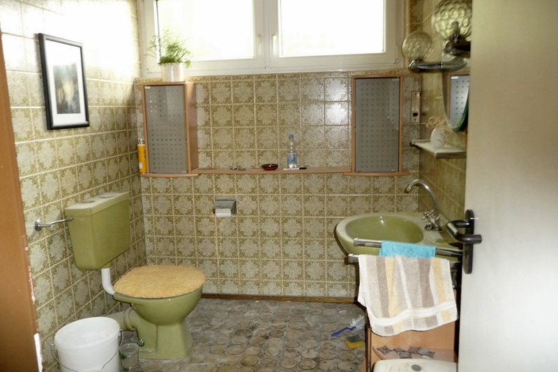 Rote badezimmer deko: badezimmer dekorieren ideen und design ...