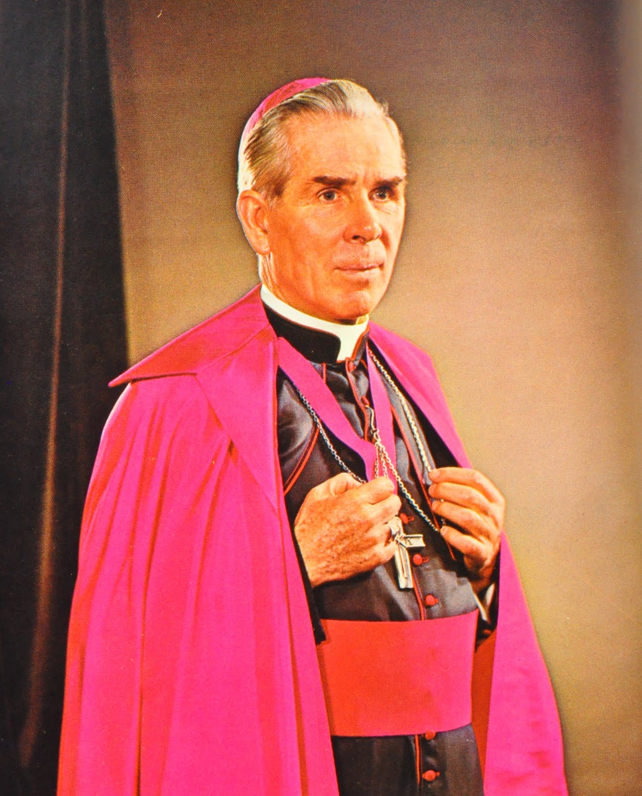 Sacerdotus Fulton Sheen
