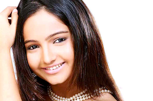 Jiaa manek biography