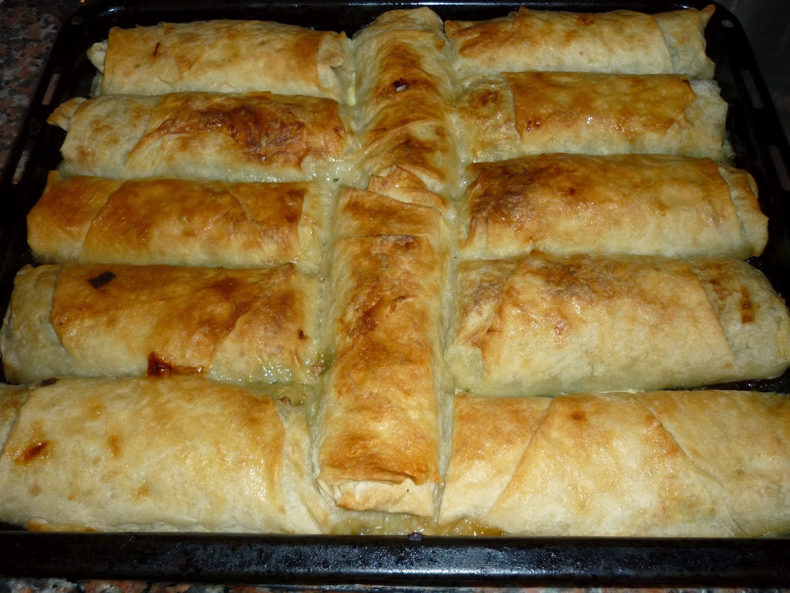 Kıymalı Pırasa Böreği Tarifi Lezzet Dumanı Nefis Denenmiş Yemek