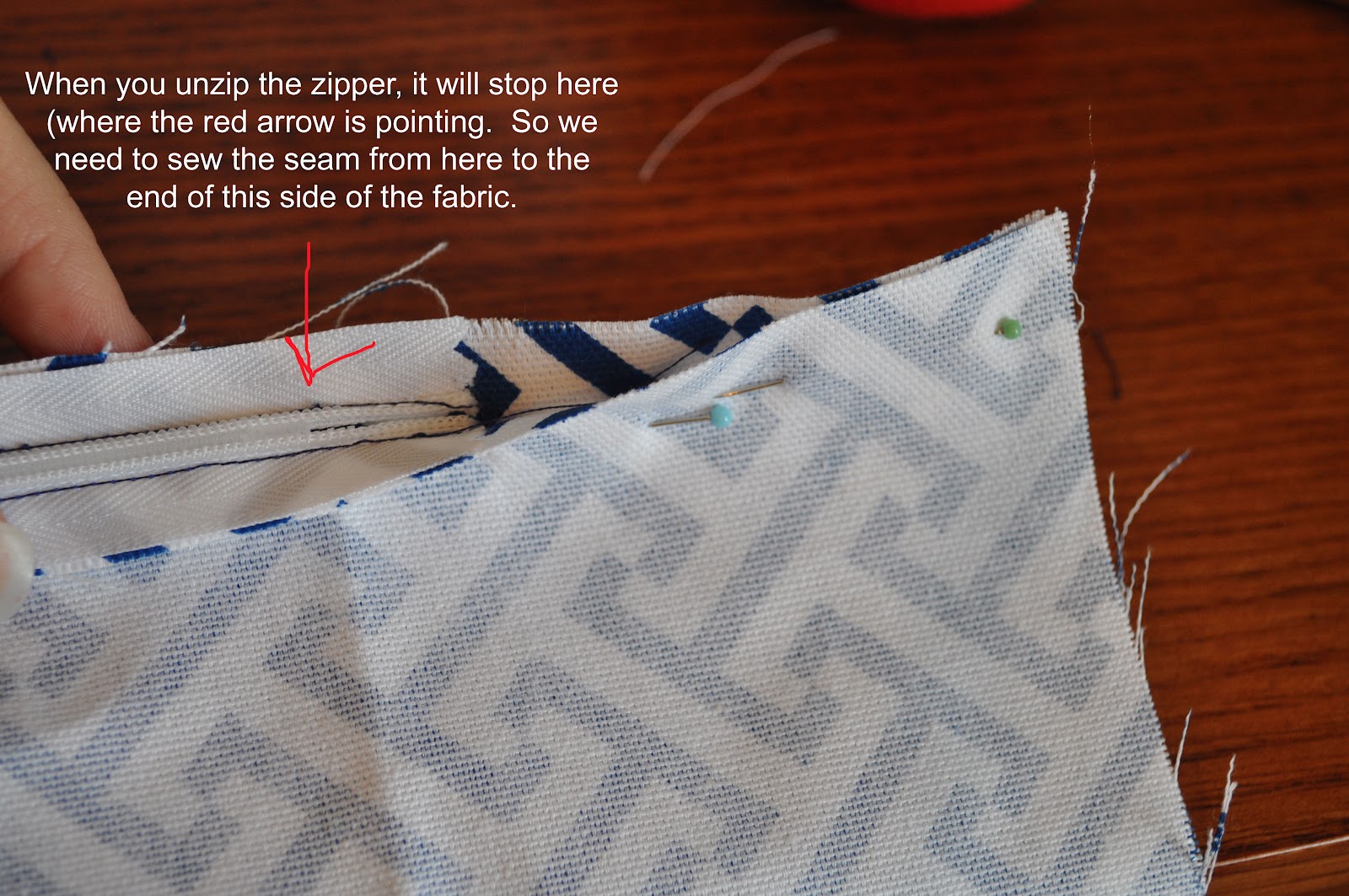 E3 Creations DIY How to Make Pillow Covers with Zippers