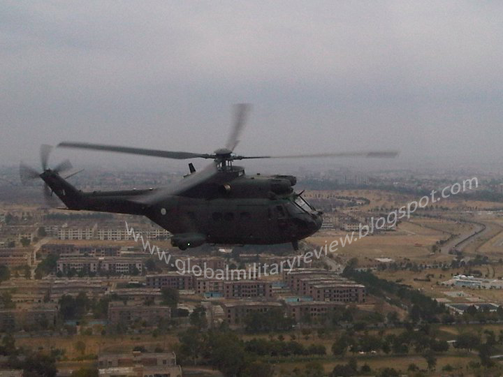 Pakistan+Army%2527s+SA+330+Puma+Helicopt