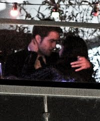 ROB AND KRISTEN GETTING THEIR LOVE ON AT CANNES