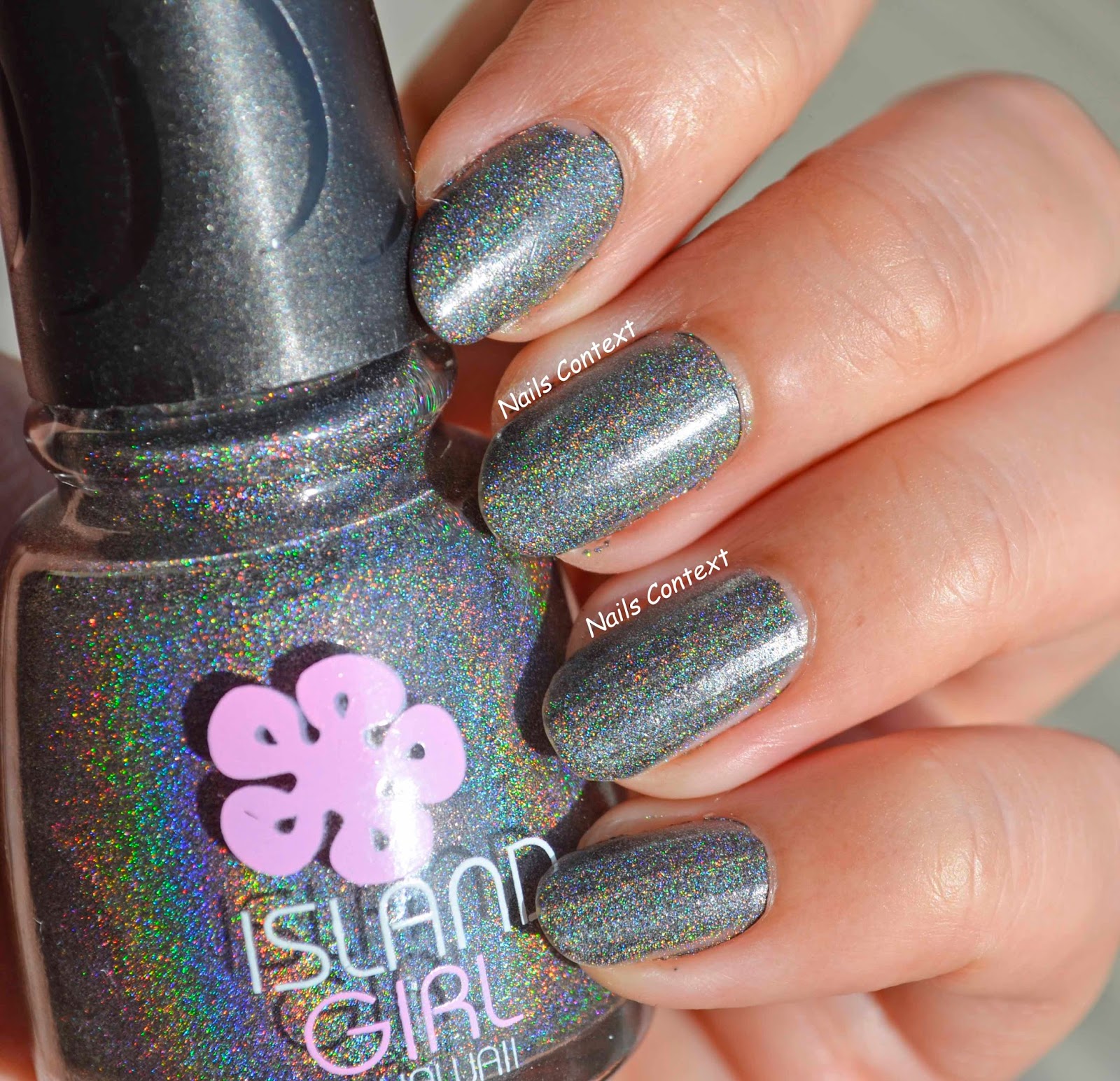 2019 year - Trend Alert: Holographic NailPolish 2019 year