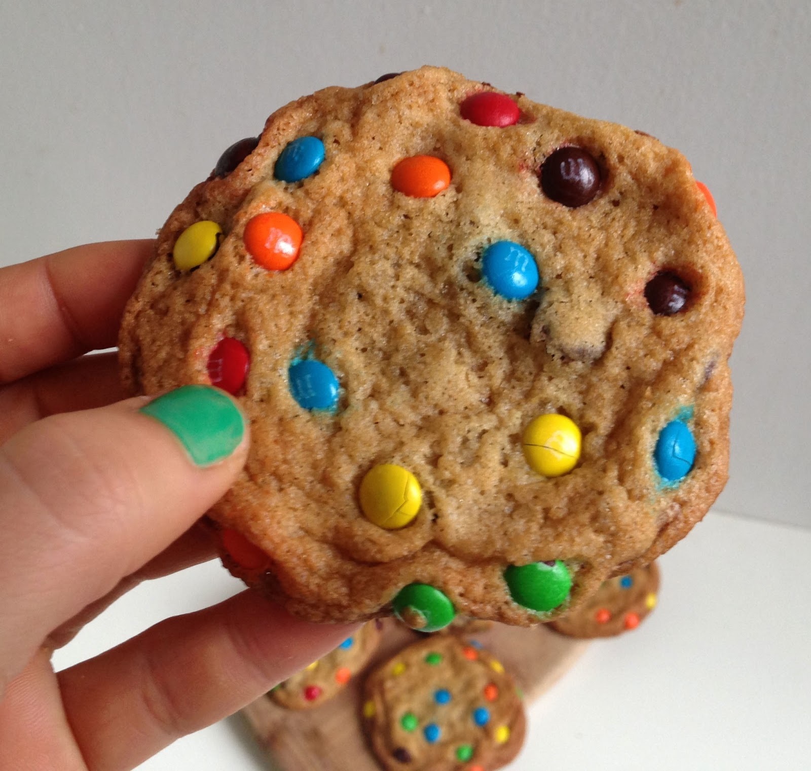 Eat, Run, Read Cake of the Week Monster Cookies