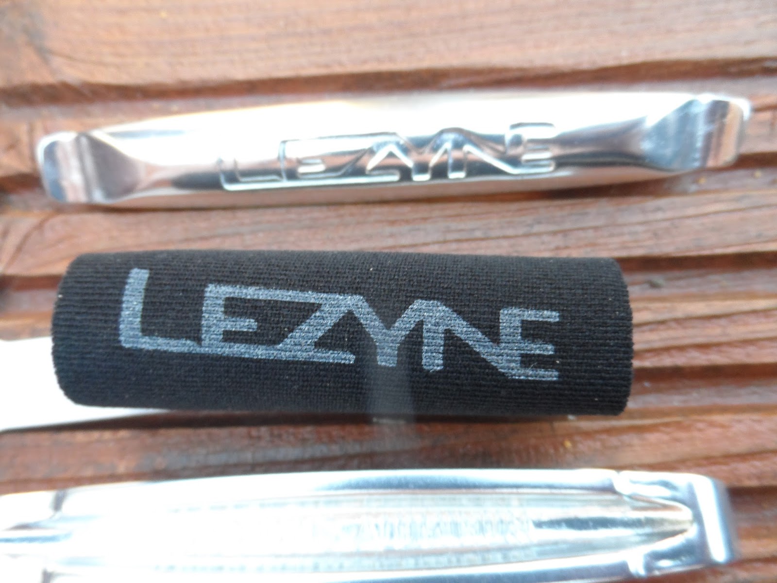 lezyne tyre levers