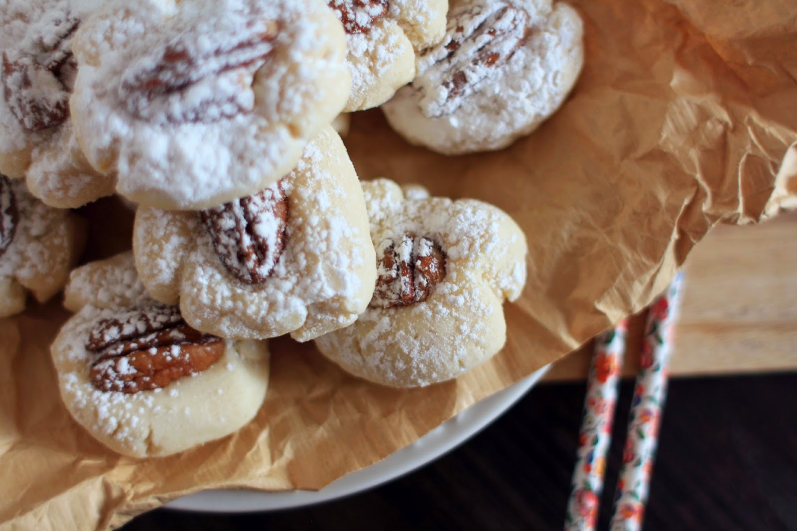 Feeding My Addiction Ghoreyeba {Arabic Butter Cookies}
