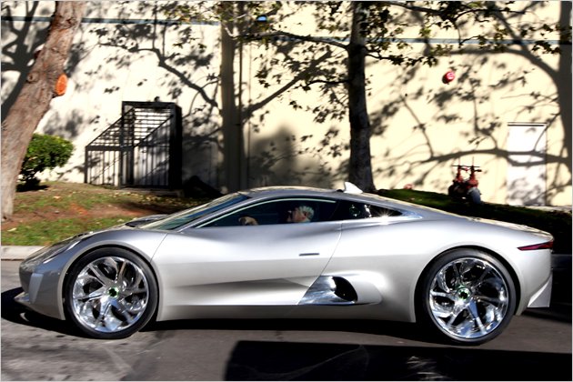 2013 Jaguar C-X75 Hybrid Supercar 2013 Jaguar C-X75 Hybrid Supercar