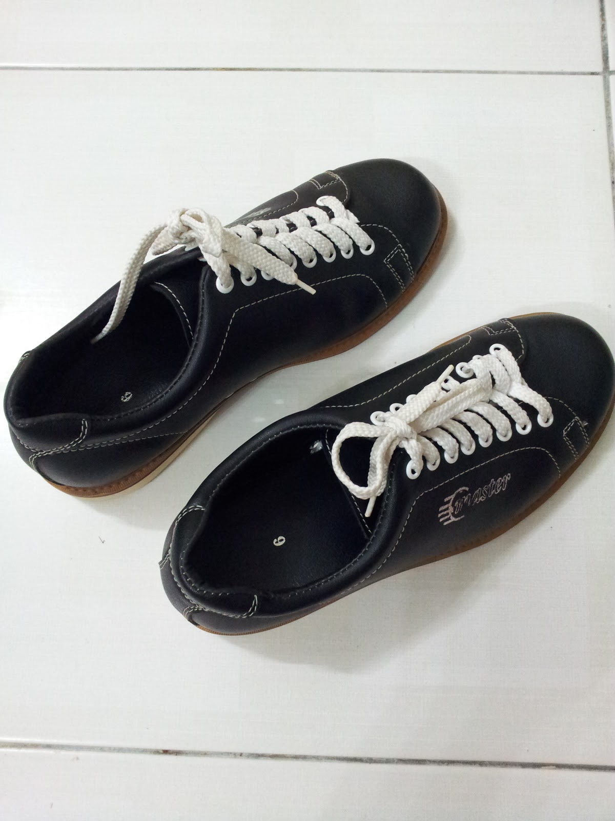 KEDAI BOWLING ONLINE Bowling Shoes Brand MASTER size 6