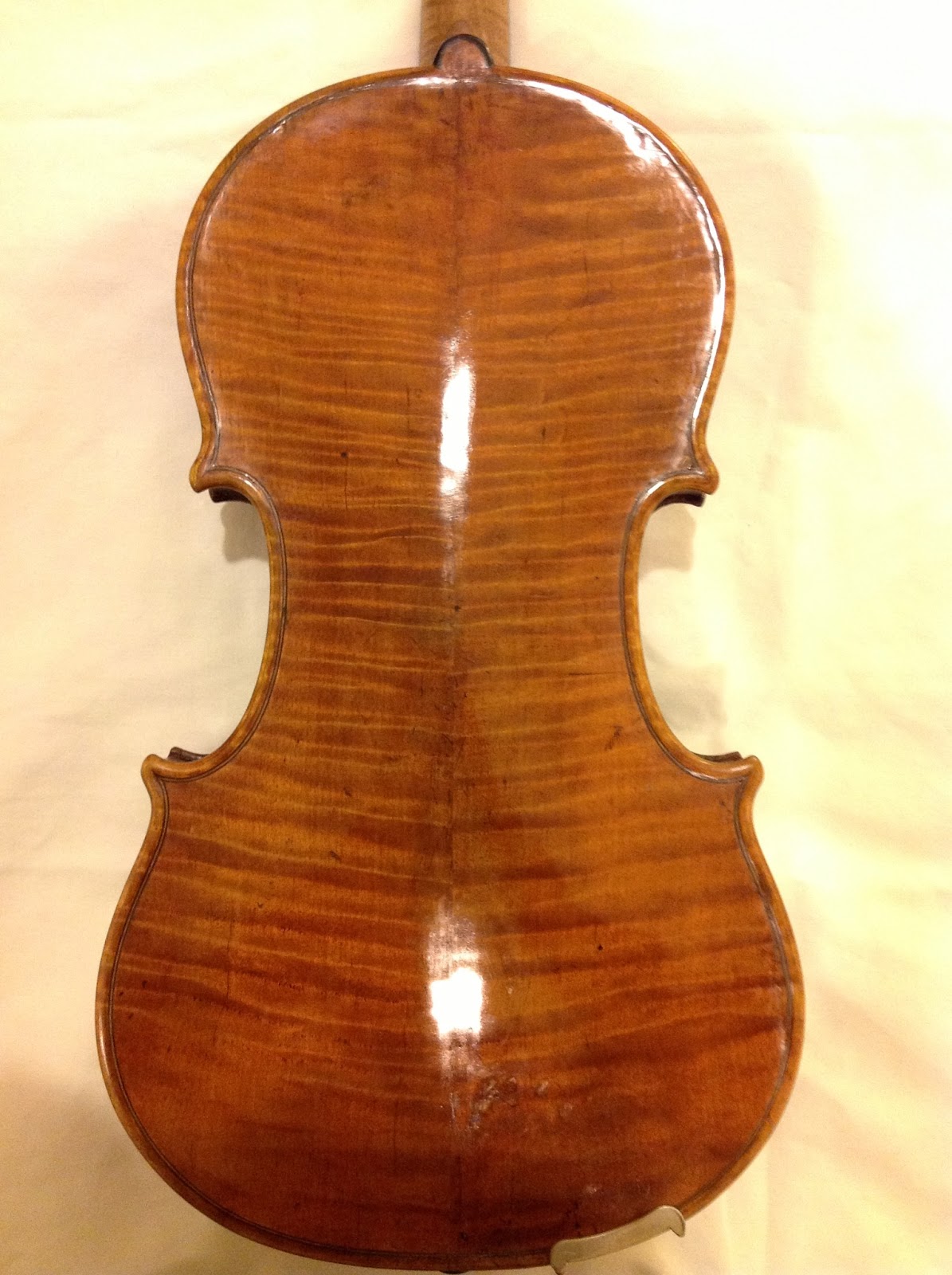Fine Violins for Collectors and Musicians Fine Italian Violin (19th