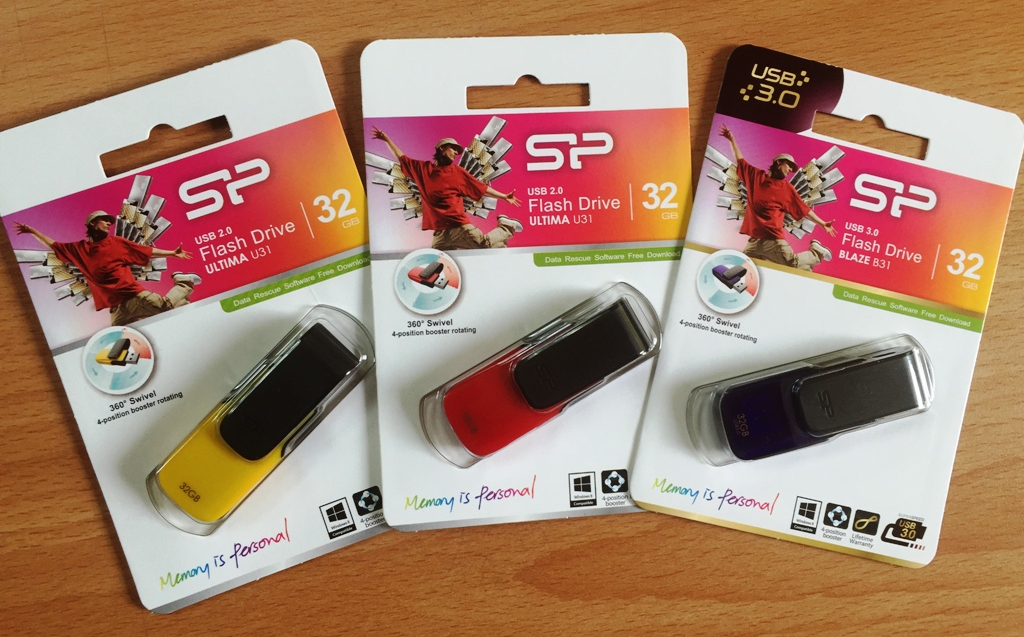 Silicon Power USB 3.0 Blaze B31 and USB 2.0 Ultima U31 Flash Drives Unboxing Silicon Power USB 3.0 Blaze B31 and USB 2.0 Ultima U31 Flash Drives Retail Box