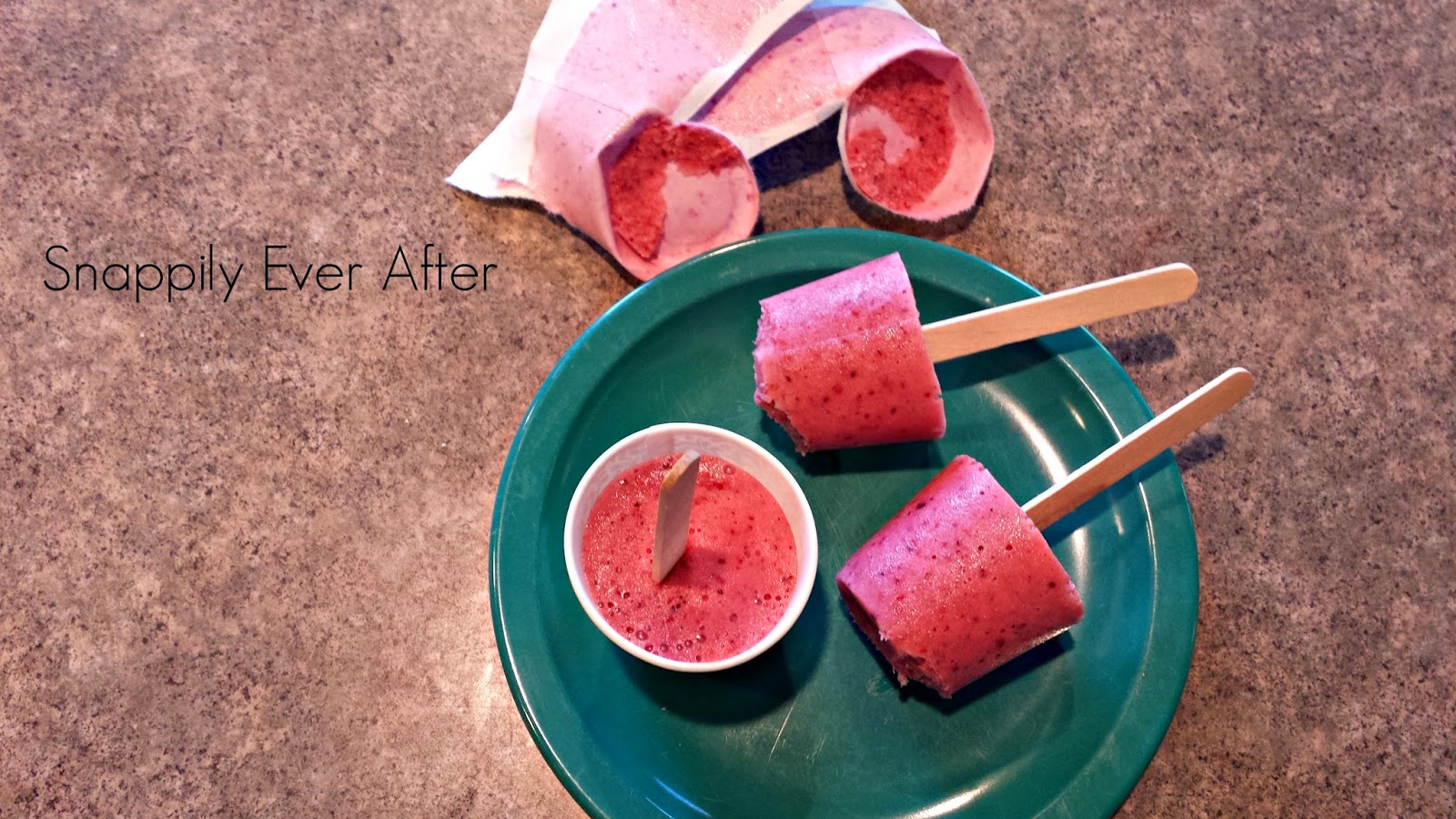 Snappily Ever After Strawberry Ice Pops Without a Mold