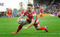 Jordan Williams scores at The Stoop Harlequins, Scarlets, Jordan Williams, Rugby, Try, Wales, Europe, Heineken Cup