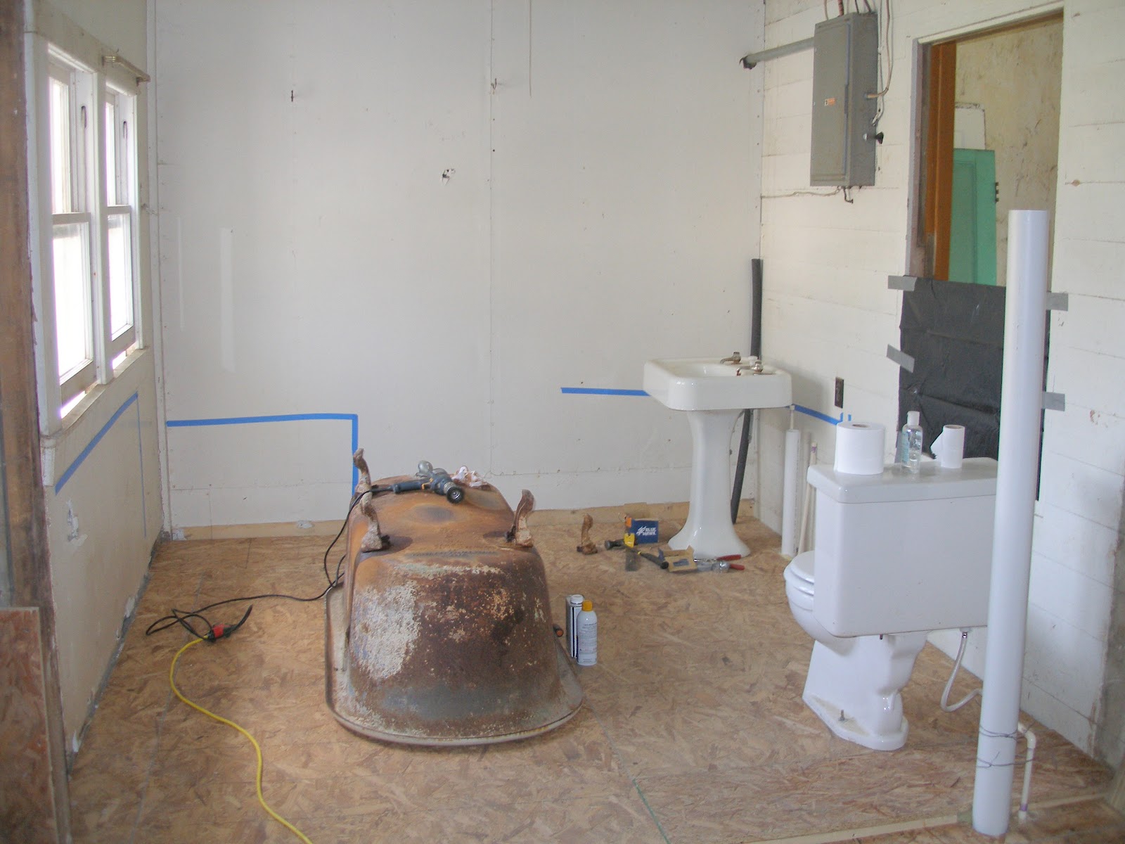 Reglazing a Toilet Bathroom