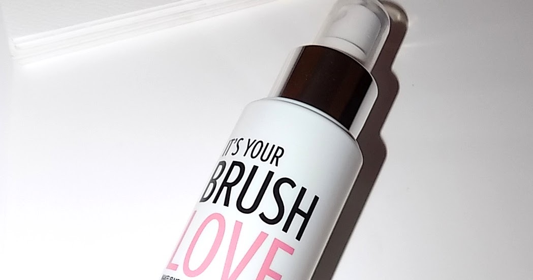 The Beauty Alchemist It Cosmetics Brush Love Cleaner