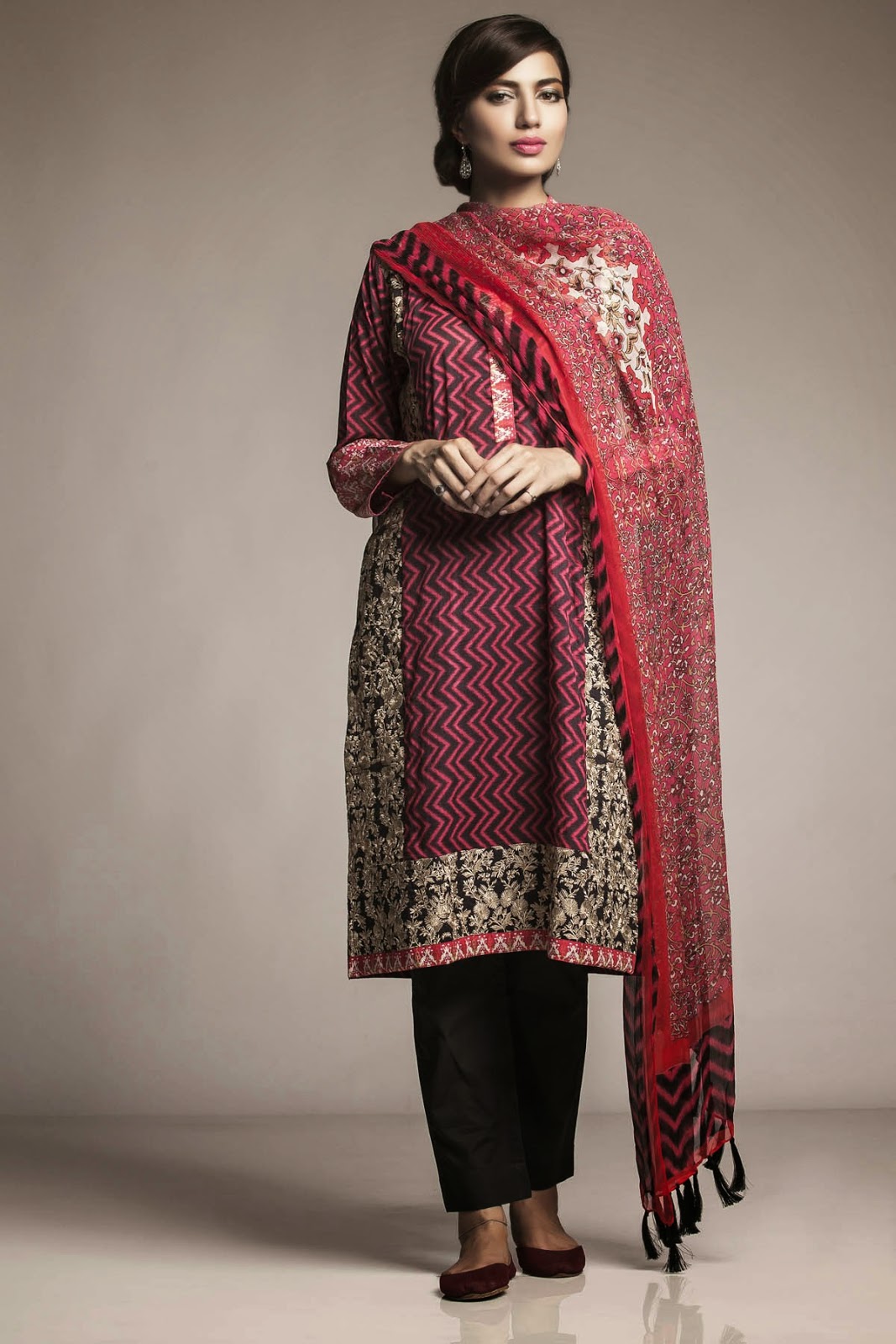 khaadi female dresses