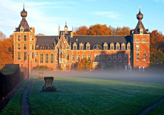 UNIVERSIDAD CATÓLICA DE LOVAINA, BÉLGICA