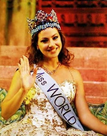 +++ GODDESS OF 1996 - TOP 5 - VOTE 4 WINNER Miss+World+1996+Irene+Skliva+Photo
