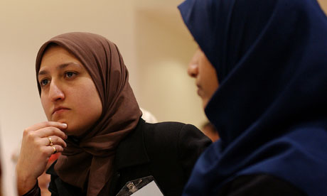 Positif dan Negatif Wanita Karir Positif dan Negatif Wanita Karir
