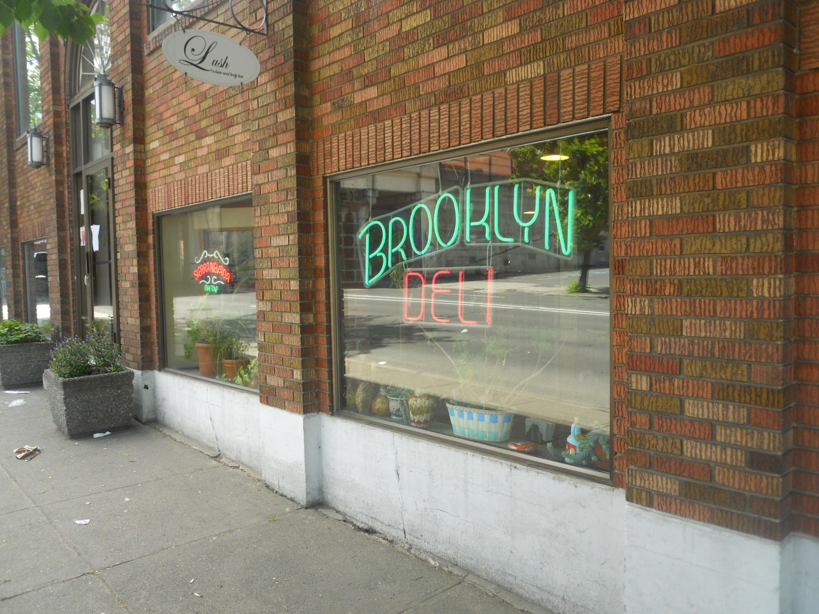 Tasty Trek Brooklyn Deli and Lounge