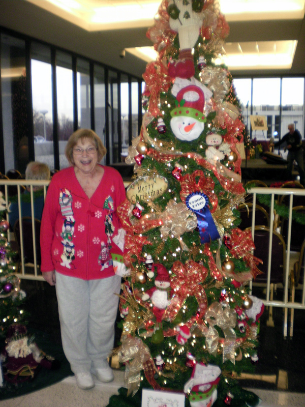 Kansas City Kansan Neighborhood Group Christmas Tree Contest winners