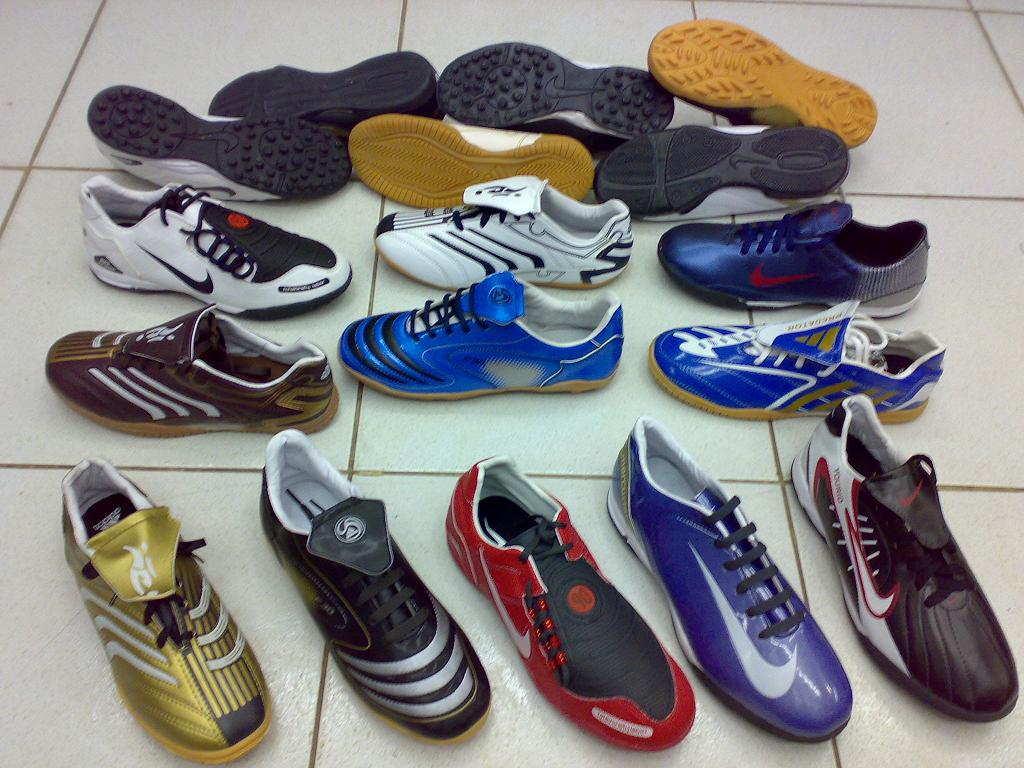 Pan Futsal Shoes