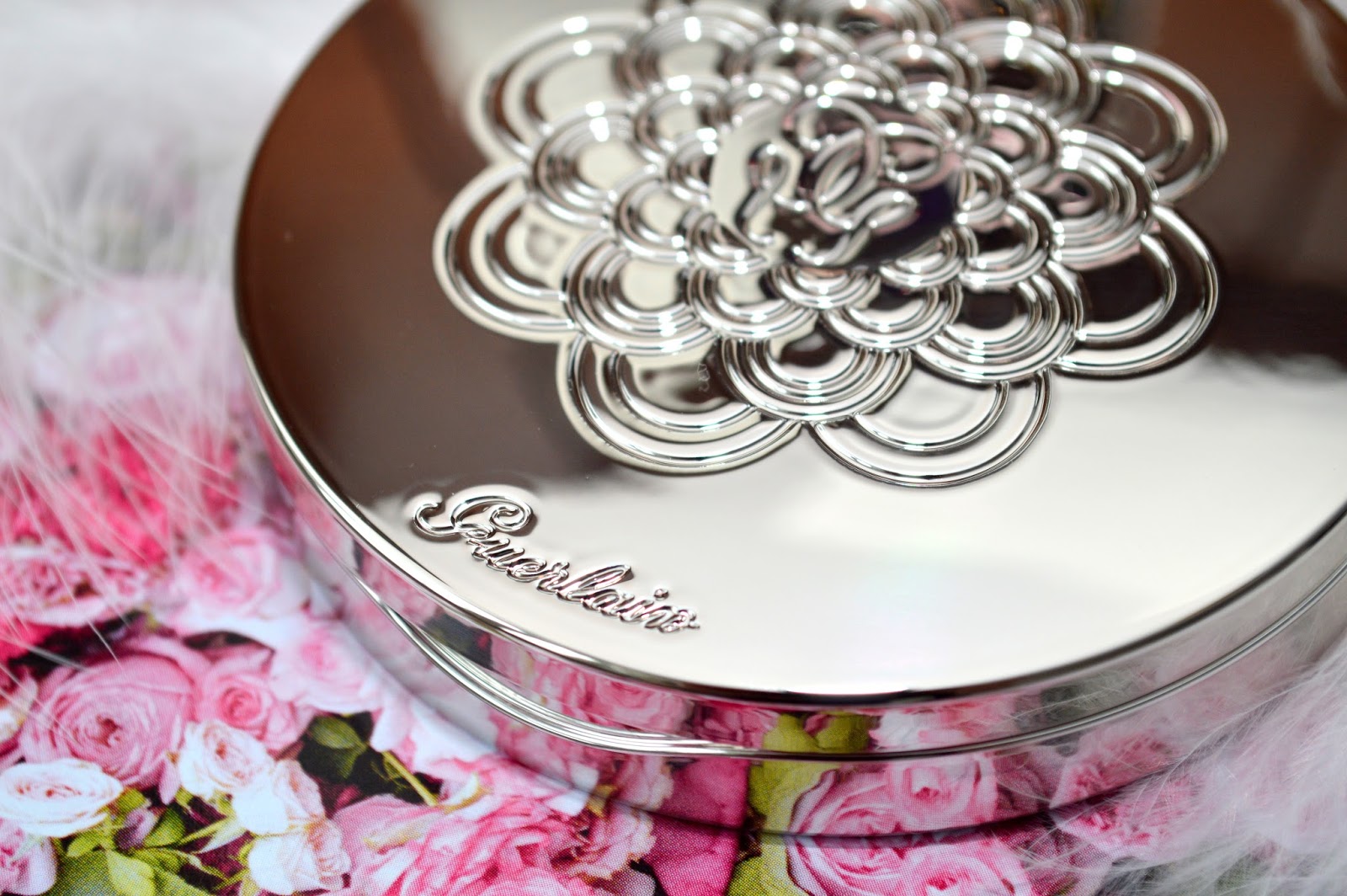 šäٻҾѺ GUERLAIN Meteorites Compact Light-Revealing Powder 4 