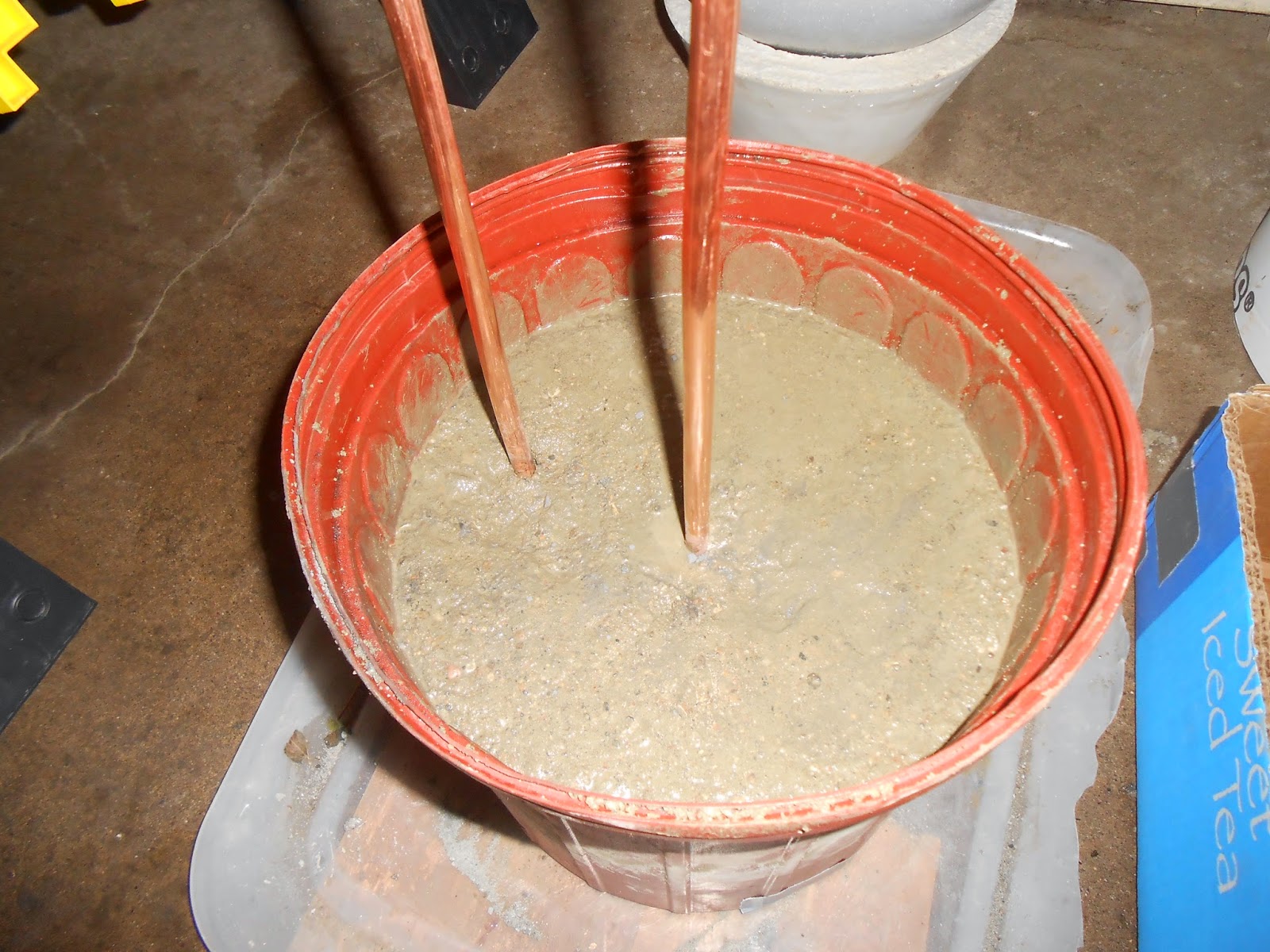 Sproutsandstuff DIY Copper Garden Art from Copper Tubing