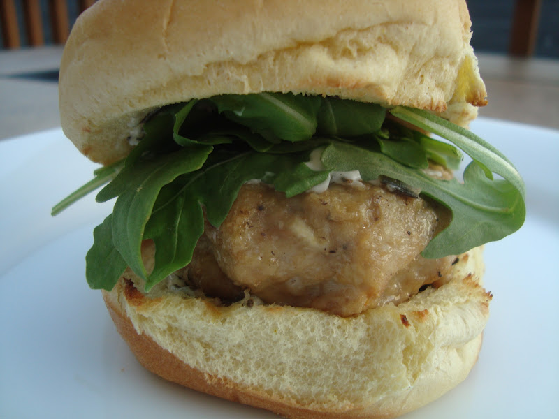 Simple Gourmet Cooking Chicken Burgers with Garlic Rosemary Mayo