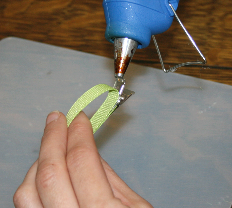 Modern Handmade Child Lined Alligator Hair Clips