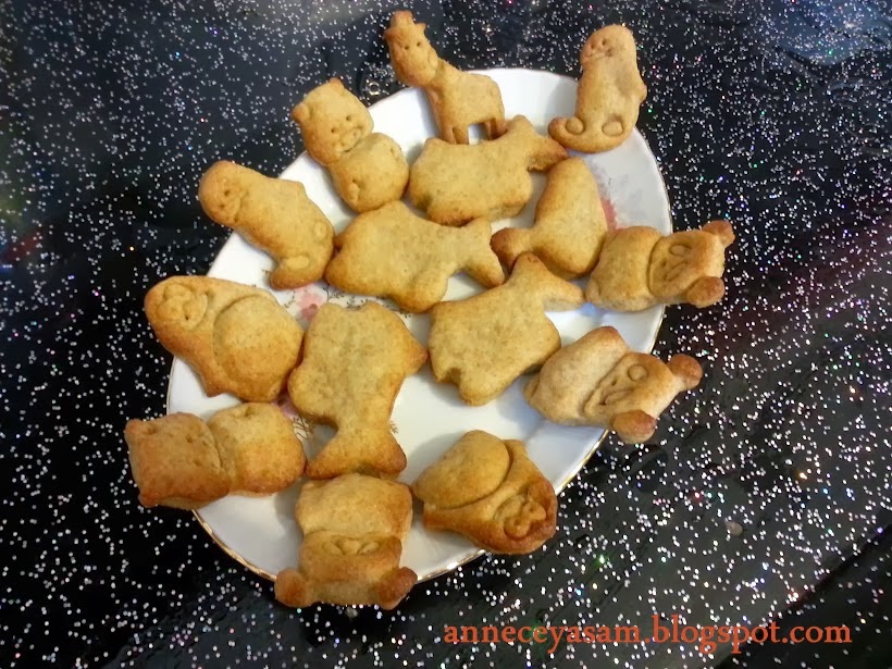 BALLI BEBEK BİSKÜVİSİ AnNeCe YaŞaM BALLI BEBEK BİSKÜVİSİ AnNeCe YaŞaM