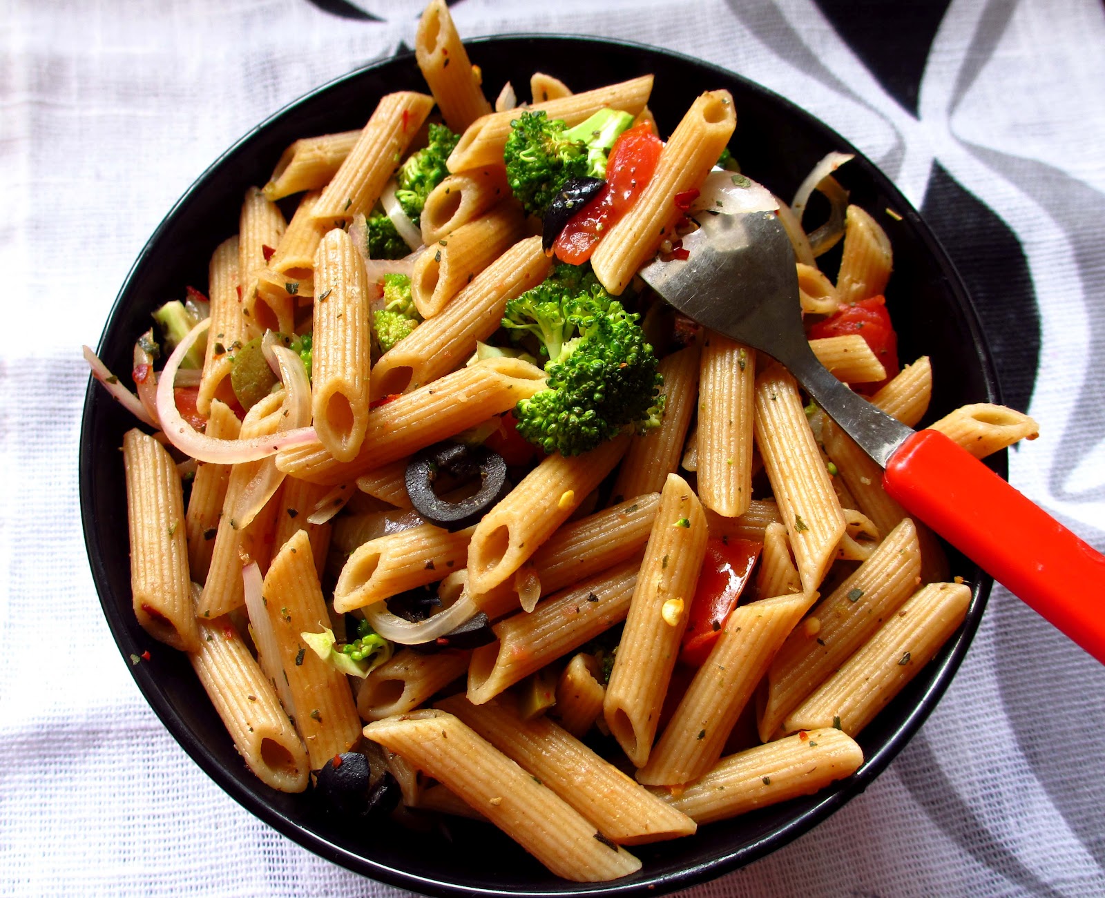 Fresh Veggies and Pasta Salad Runner Girl in the Kitchen