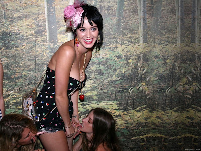 Katy Perry Wallpapers Katy Perry Sizzler Wallpapers cute smile