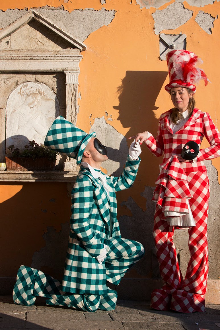 costumed man kneeling for woman costumed man kneeling for woman