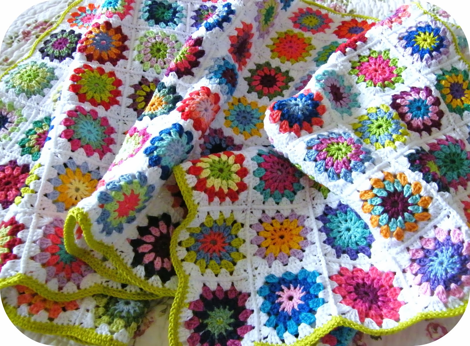 Annie's Place Colourful flower runner revisited