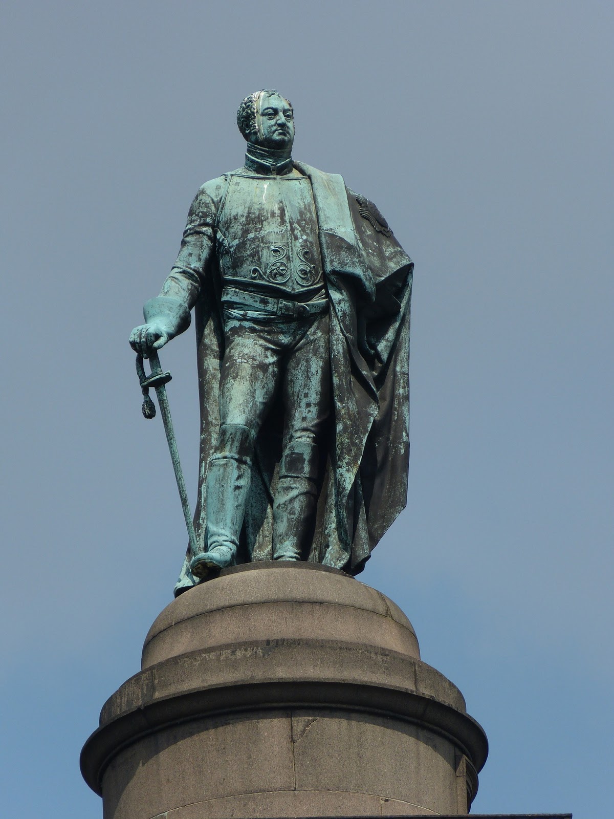 Statue of hot foto 25