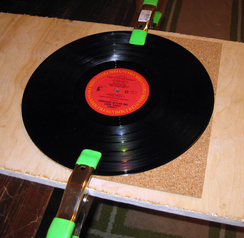 Vinyl Reprise DIY Cork Turntable Mat in 30 Minutes