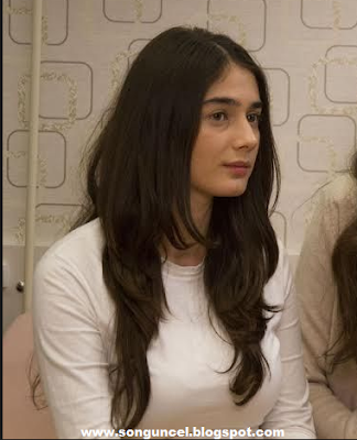 Oyuncu Ece Uslu biyografisi, özgeçmişi, yer aldığı diziler, sosyal ağ hesapları 92