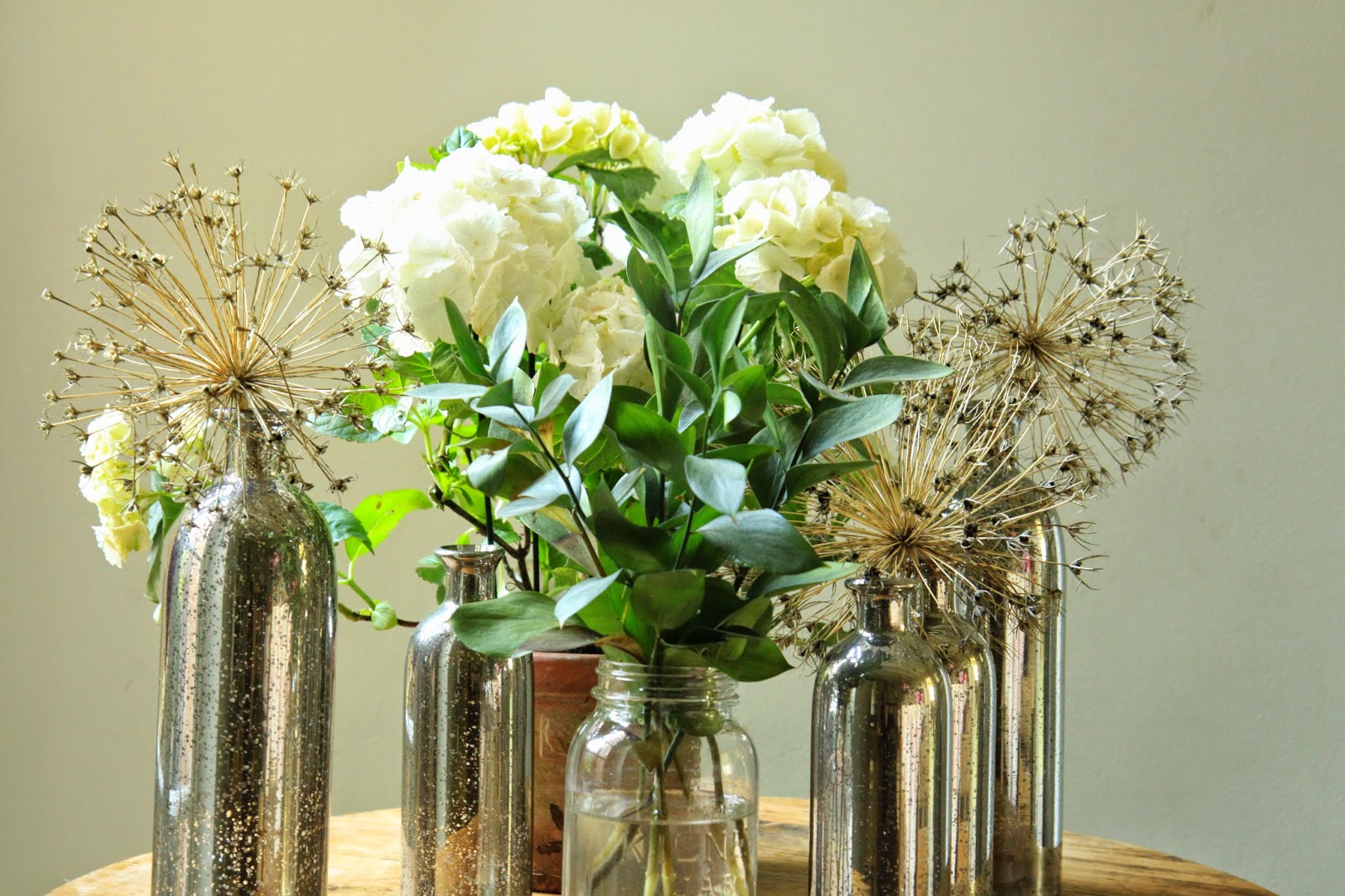 Modern Country Style Modern Country Flower Styling For A Wedding