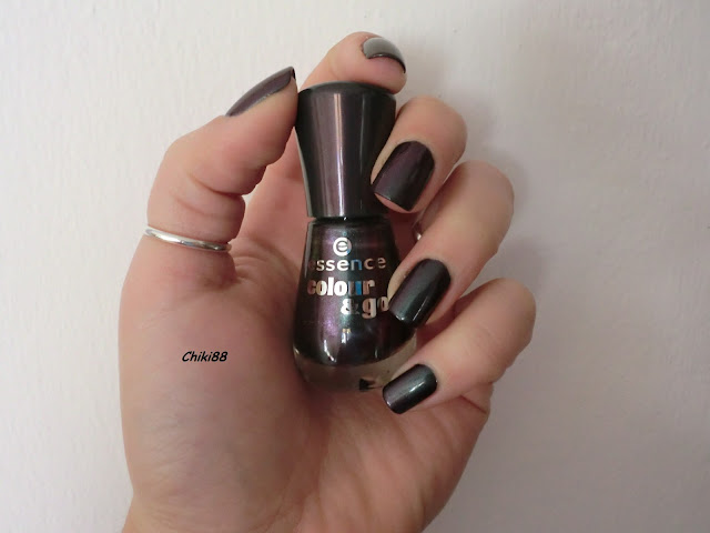 Chic reloaded (Essence) - foto senza flash