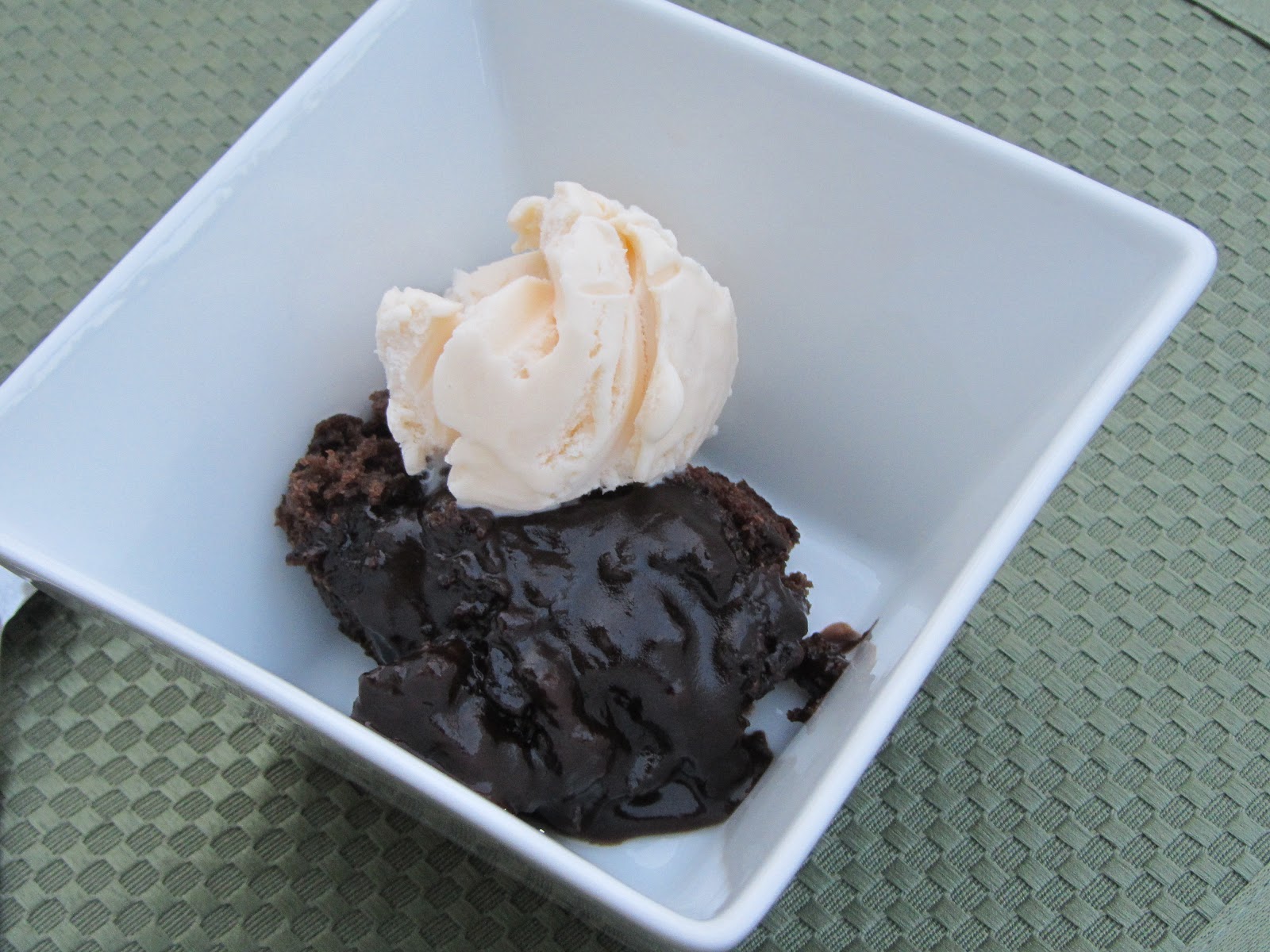 Been There Baked That Slow Cooker Hot Fudge Cake