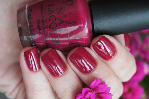 OPI - Manicurist of Seville